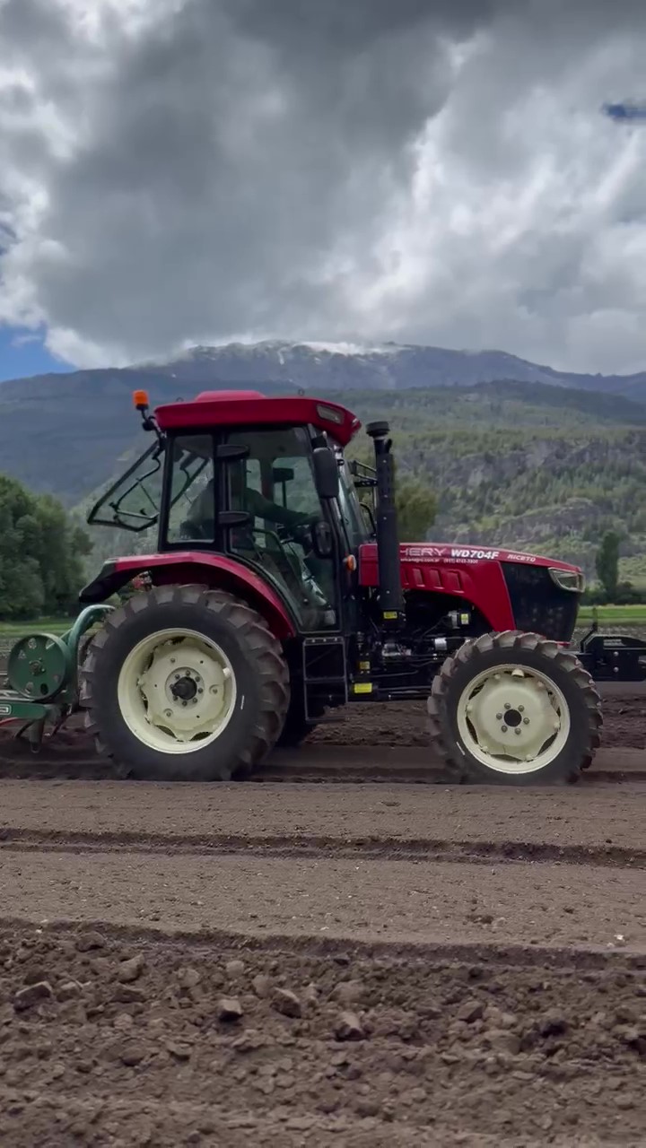 Tractor Agrícola RK704C - Imagen 6
